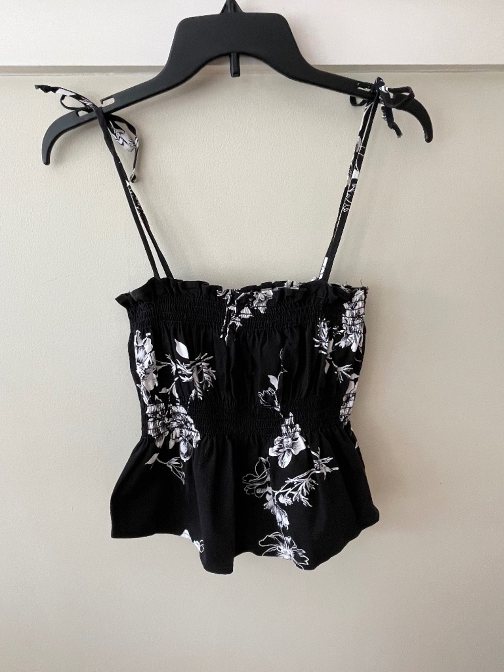 XOXO Black White Floral Smocked Peplum Cami Top Tie Straps